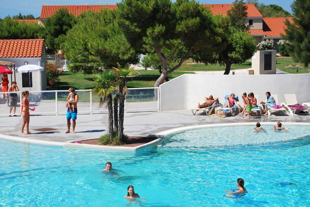 Lagrange Grand Bleu Vacances - Residence Le Mas De טוריי מראה חיצוני תמונה